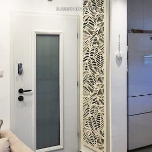 כיסוי לחשמל עם דלת